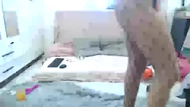 Offline Your_Desires07 on StripChat