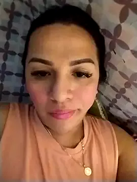 Offline Yourbabyshane on StripChat