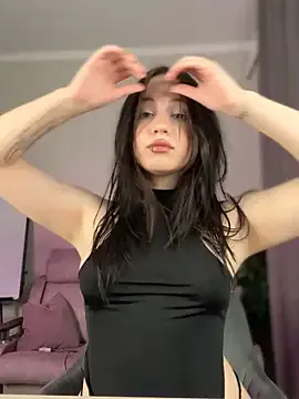 Offline YourLittleDevil on StripChat