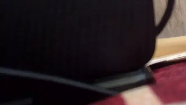 Offline yourshatakshi on StripChat