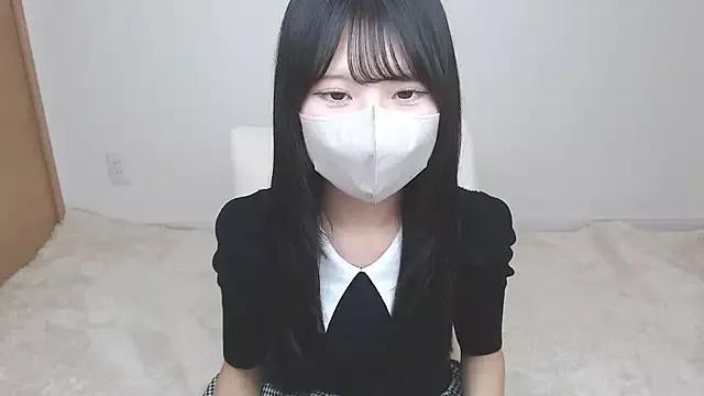 yuna_rin model from StripChat