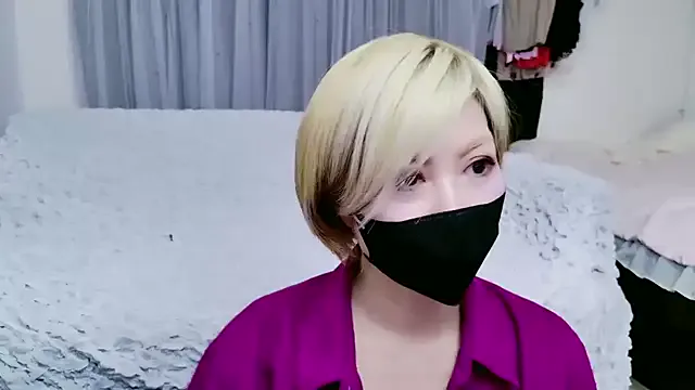 yuria_75075000 on StripChat