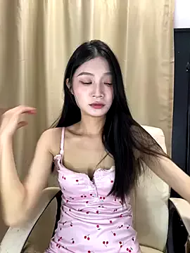 Offline Z0E999 on StripChat