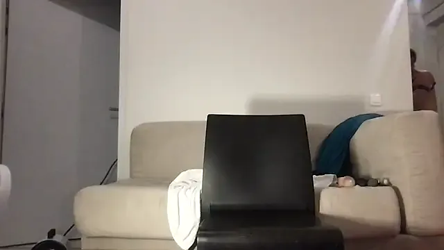 Offline Zaak91190 on StripChat