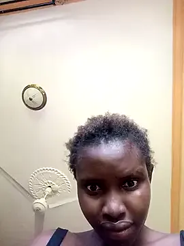 Offline zainabsmile on StripChat