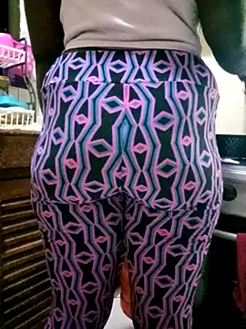 Offline zainabsmile on StripChat