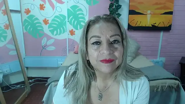 Offline ZAMANTHA on StripChat