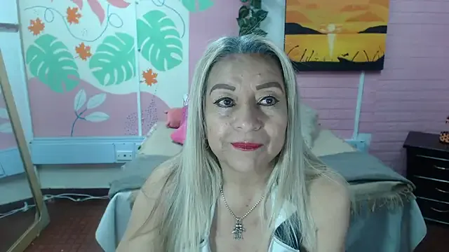 Offline ZAMANTHA on StripChat