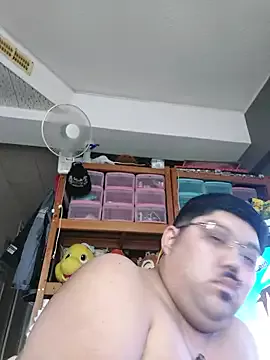 Offline zeusu0095 on StripChat