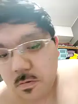 Offline zeusu0095 on StripChat