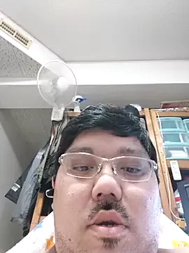 Offline zeusu0095 on StripChat