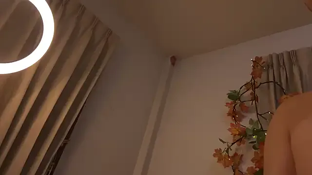 Group zghn88 on StripChat