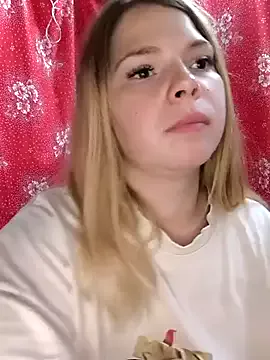 Offline Zuli_Kiska on StripChat