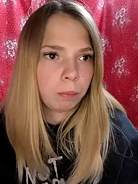 Offline Zuli_Kiska on StripChat