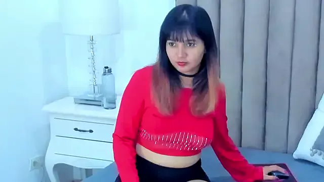 Offline zusan_king_ on StripChat